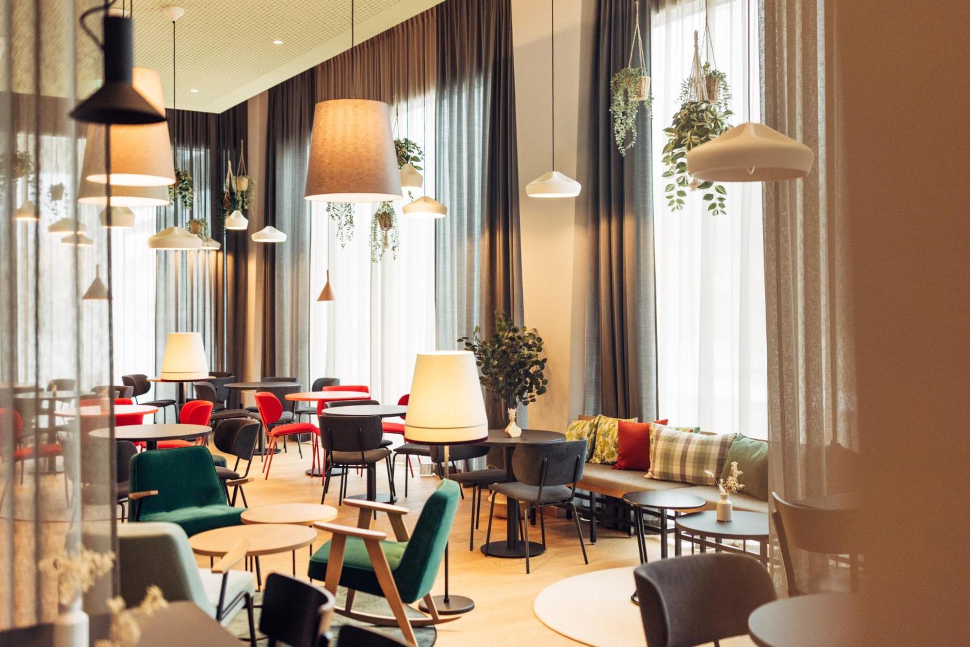 Harry'S Home Graz-Smart City Hotel & Apartments Exterior foto