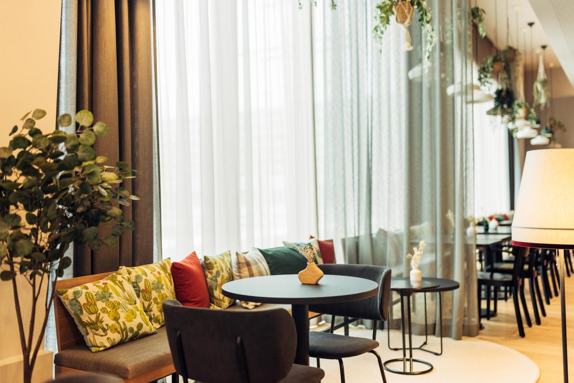 Harry'S Home Graz-Smart City Hotel & Apartments Exterior foto